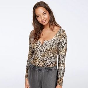 PINK Victoria’s Secret Long Sleeve Leopard Cheetah Bodysuit